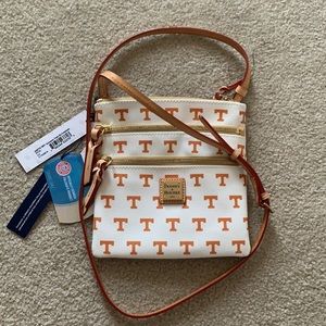 Dooney & Bourke University of Tennessee Crossbody purse NWT